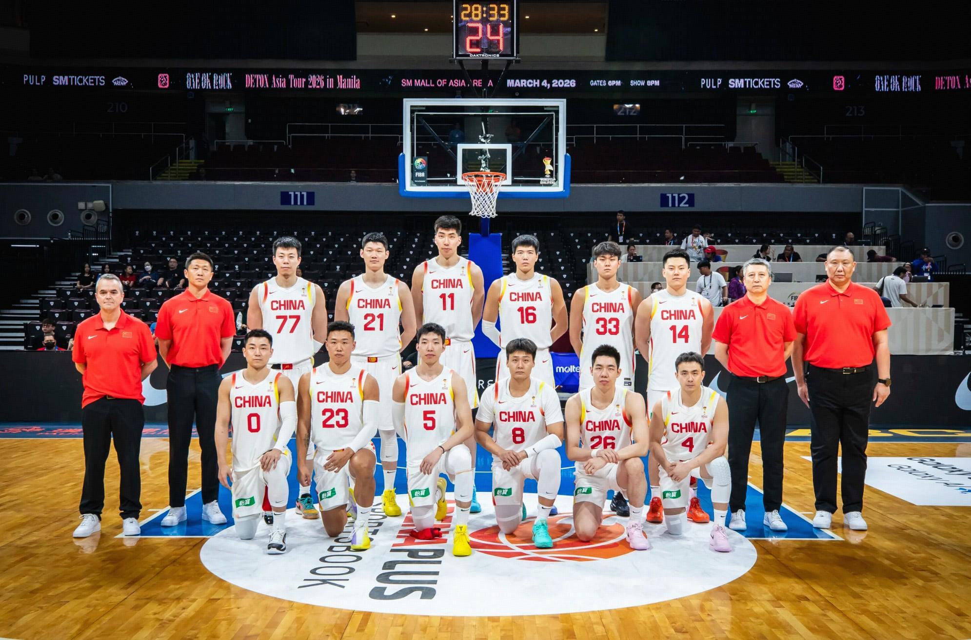 World Cup官方-三节战报：陈盈骏林庭谦合砍39分，中国男篮71-77中国台北